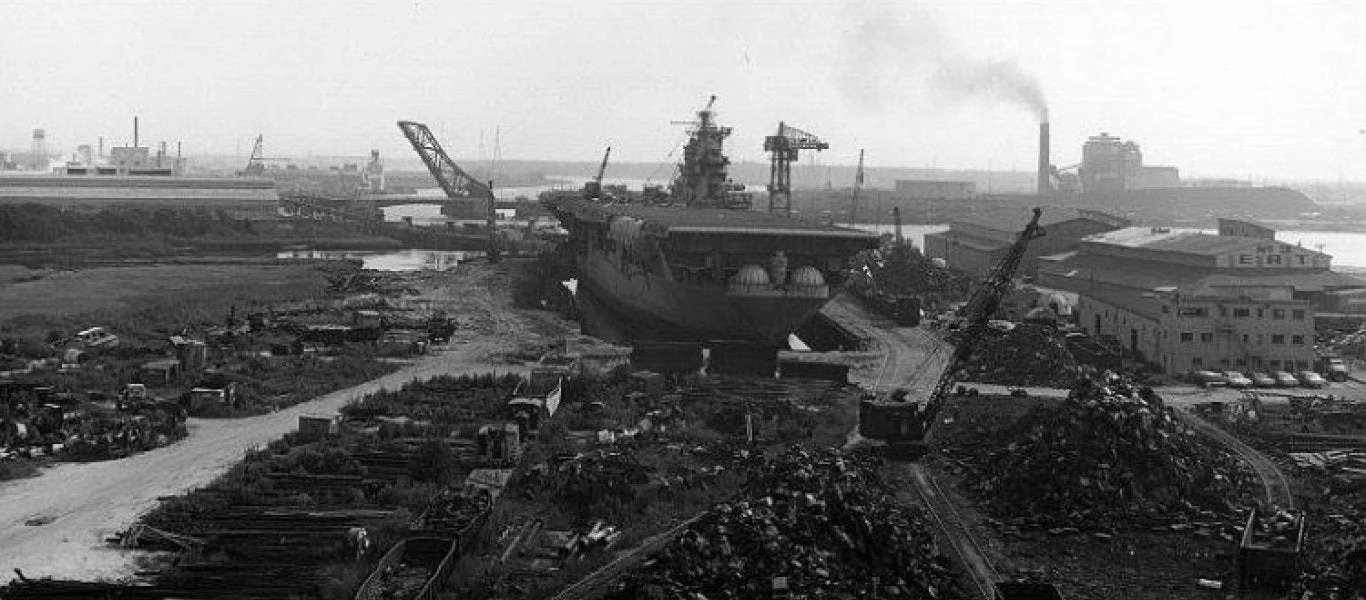 Το αβύθιστο αεροπλανοφόρο του αμερικανικού Ναυτικού (βίντεο)